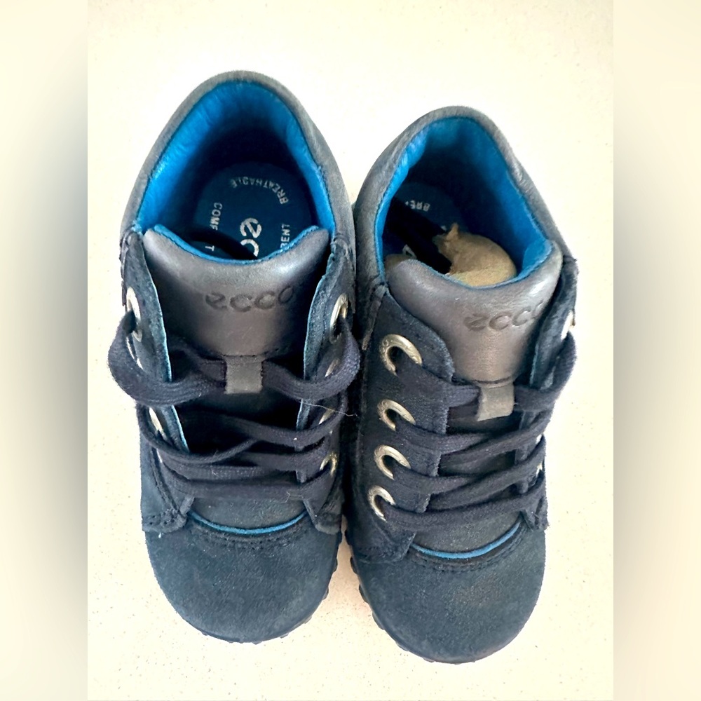 ECCO kids toddler shoes leather with rubber soles NWOT